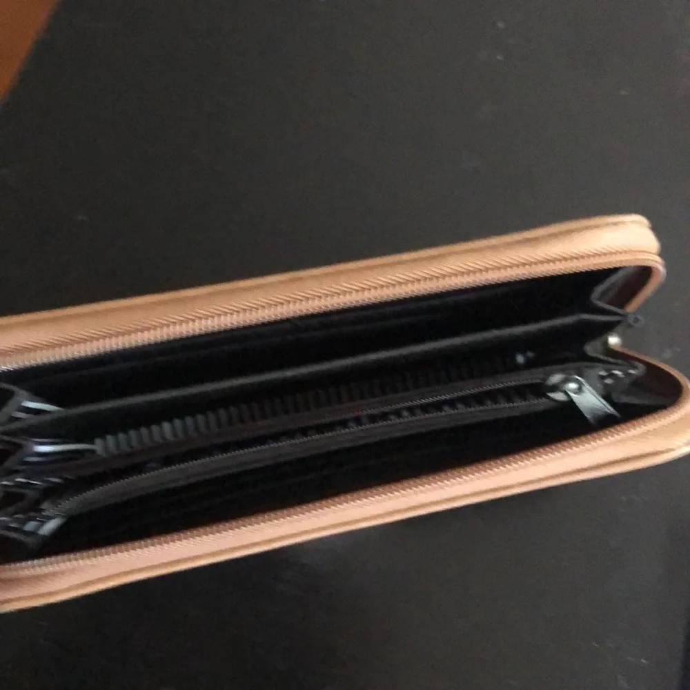 Wallet - Picture 2 of 3